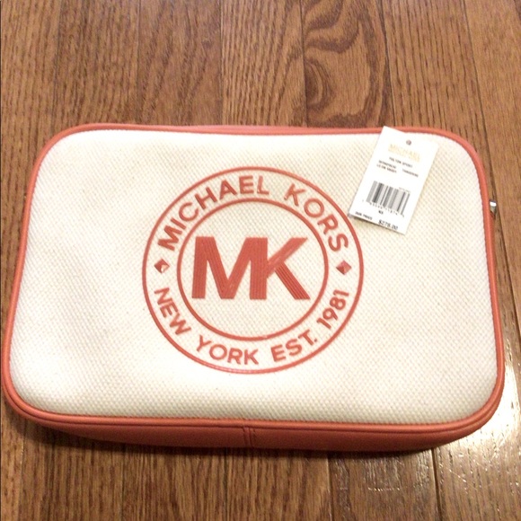 Michael Kors Crossbody - Picture 1 of 8